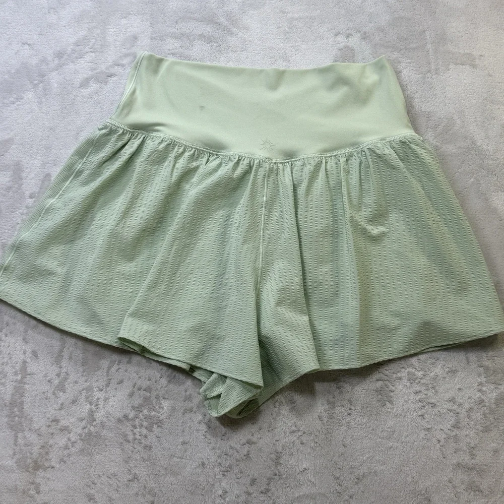 Offline by Aerie Real Me Crossover Shorts Mint Green Ribbed Athletic M